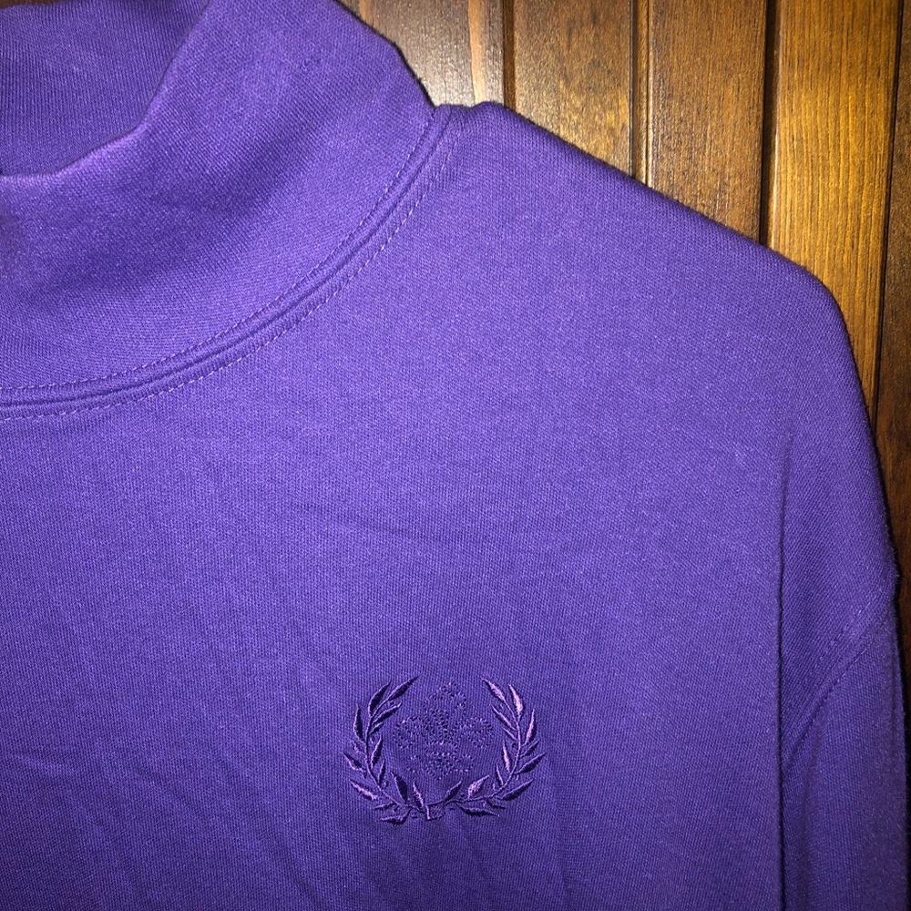 VINTAGE TURTLENECK